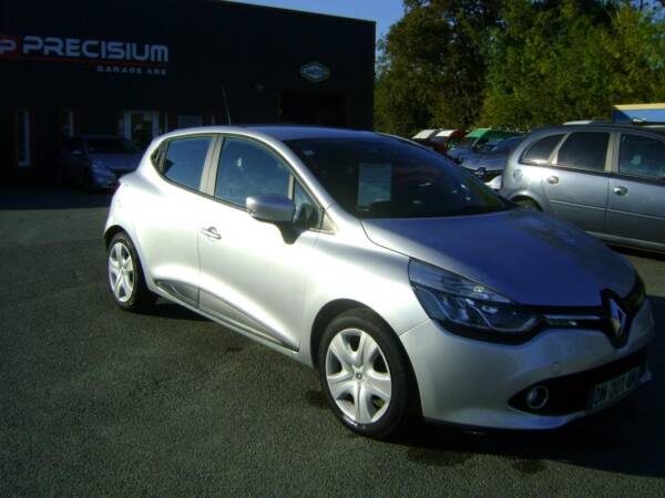 Renault Clio 1.5 DCI 75 CV Clio – Image 2