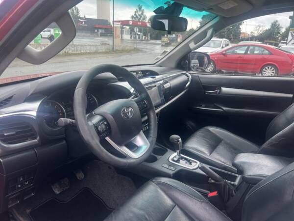 Toyota Hilux 2.4D4D 150CV Hilux – Image 4