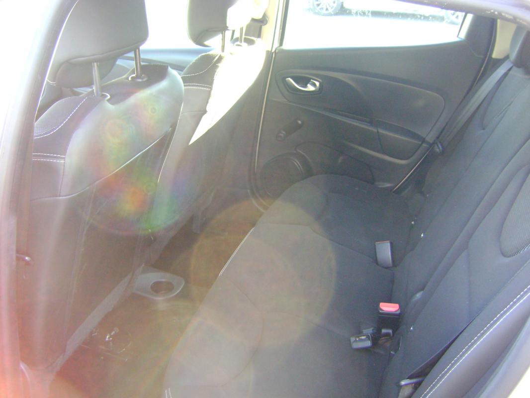 Renault Clio 1.5 DCI 75 CV Clio – Image 5