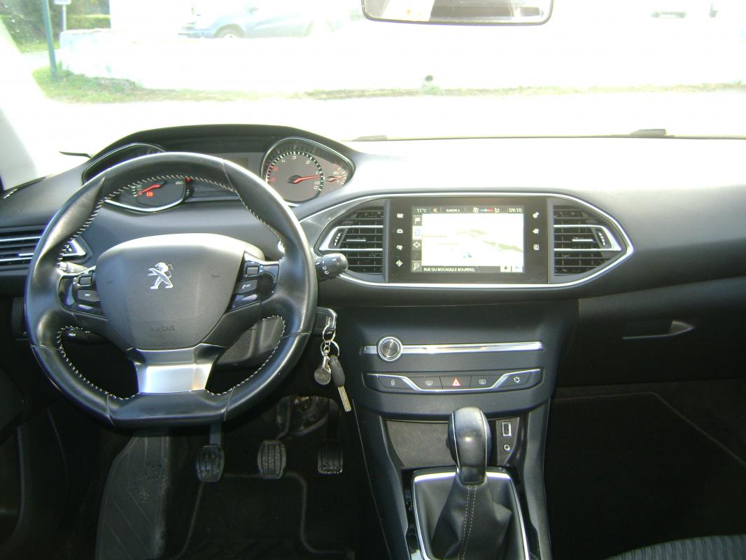 Peugeot 308 1.6 HDI 100CV 308 – Image 6