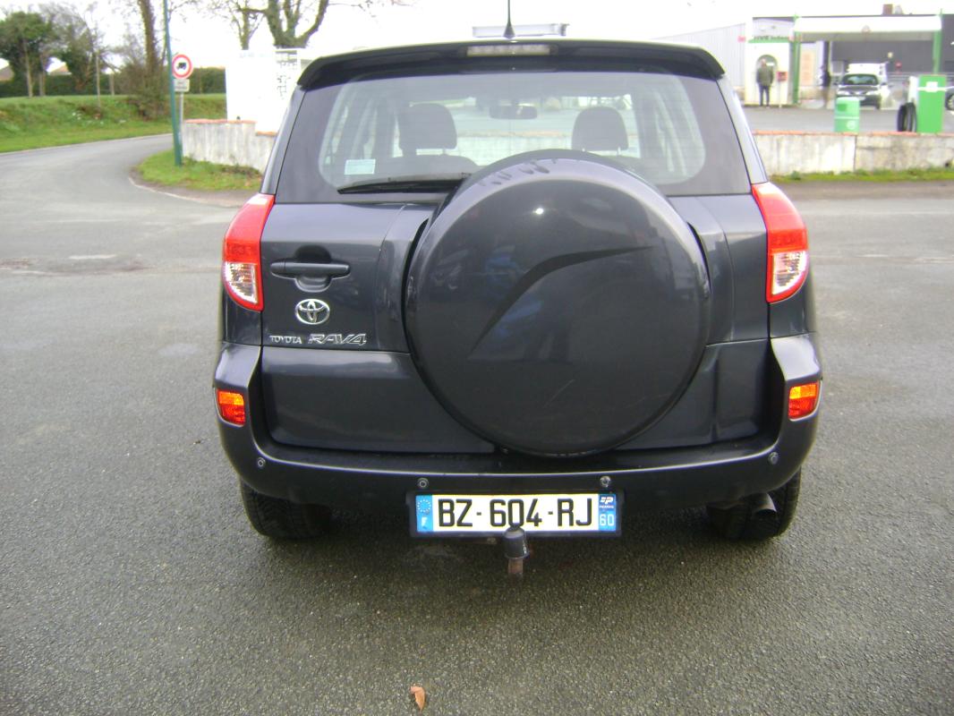Toyota RAV4 2.2 D-4D 136CV RAV4 – Image 3